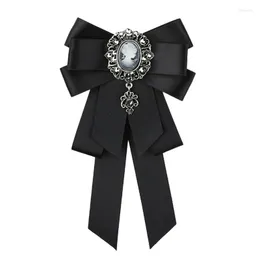 Stift broscher retro handgjorda tyg bow brosch band rhinestone bowknot slips lapel män pass skjorta krage bröllop party smycken gif kirk2