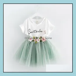 Kläder sätter nya sommarflickor klänning set baby barn bokstäver bomull thirt och broderi blomma spets tle kjol 2 st s mxhome dhfw4