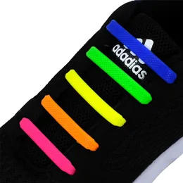 16PCSSet Silicone Elastic Shoelaces Special No Tie Shoelace snörning Kids Vuxen Sneakers Quick Shoe Lace Rubber Zapatillas 220713