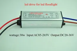LED-drivrutin DC20-36V 30W 900MA LED-strömförsörjning av strålkastare Driver 10 Series 3 Parallell vattentät IP65244F