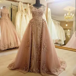 Wdzięku 3D Appliqued Overskirt Suknie wieczorowe Sheer Klejnot Neck Linia Zroszony Prom Suknie Sweep Pociąg Tulle Formalna Suknia