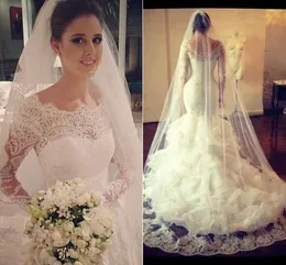 Yeni Vestido Novia Modern Deniz Kızı Elbiseleri Mücevher Uzun Kollu Fildişi Katmanlı Ruffles Şapel Tren Düğün Arapça Gelinlikleri