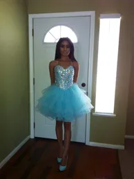 Amazing Blue Short Prom Dresses Crystal Rhinestone Homecoming Korta Graduation Klänningar Sweetheart Knä längd Tiered Organza Robe de Soiree