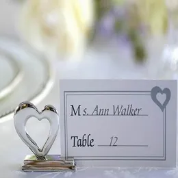 DHL Gratis frakt 100st Fashion Love Heart Place Korthållare Placecard Hållare Silver Bröllop Favor Presentparty Dekoration Artikel