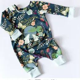 Barnkläder Vår Höst Nyfödd Baby Boys Tjejer Bomull Långärmad Blomma Jumpsuit Söt Rabbit Moon Printed Romper Sunsuit Baby Kläder