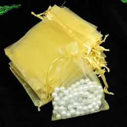 普通のゴールド小さなオーガンザ巾着ジュエリーポーチパーティー結婚式の好意ギフトバッグ包装ギフトキャンディーラップスクエア5 x 7cm 2''x2.75 '' 100ピース