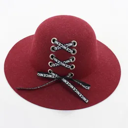 Autumn Winter Women Dome Cap Hat Fashion Lady Wool Felt Fedora Trilby Hats with Letter Ribbon Black Side Visor Sunhat GH-253