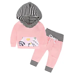 Nyfödda barnflickor Kläder Höst Barnkläder Striped Hooded Toppar + Byxor 2piece Set Baby Outfits Girs Kläder Set Partihandel