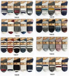 Herrensocken Socken Herrenzubehör Hochwertige neue Mode einfache klassische Sport Herren-Baumwollsocke, 20 Paar pro Los kostenloser Versand