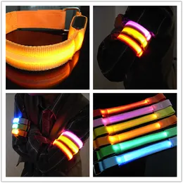 LED-Leuchtarm mit Outdoor-Sportbeleuchtungsarmband mit einem einzigen Blitzarm, individuell anpassbares Logo-Armband