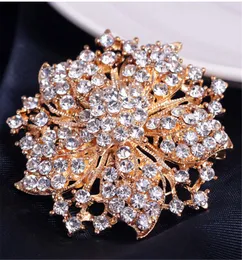 Rhinestone Diamond Flowers RedBud Brosches Pins Corsage Scarf Clips Women Män Silver Gold Business Suit Dress Top Pin Fashion Jewely Will and Sandy
