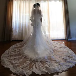 Elegante velo da sposa lungo lunghezza cattedrale Veli da sposa in tulle con applicazioni in pizzo a tre strati con pettine gratuito