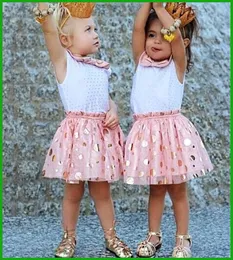 2016 Princess Tjej Party Klänningar Barnbarn Flickor Polka Dot Sequined Bow Print Sundress Barnkläder Set Top Vestidos Gratis frakt