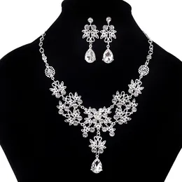 2022 Fashion Crystal Justerbara Bröllop Smycken Satser Bröllop Rhinestone Halsband Örhängen Smycken Ange Billiga Bröllop Tillbehör