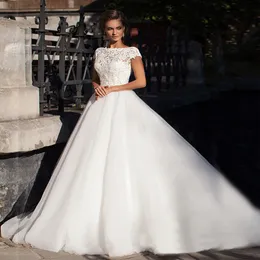 High Neck Ball Kappa Tulle och Lace Bröllopsklänning Beading Belt Vestido de Casamento Curto New Fashion Bridal Gowns