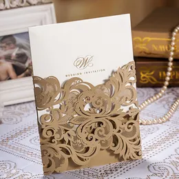 レーザーカットの結婚式の招待状カードレースの花柄チャンピングゴールドの結婚式のカード無料印刷可能な結婚式の好みの恩恵CW3109