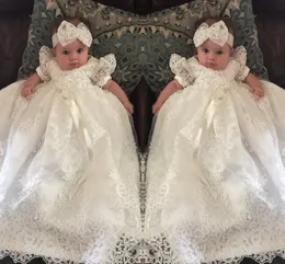 Pearl Aplikacje Kwiat Dziewczyny Suknie Klejnot Neck Wstążka Ruched Krótki Rękaw Zipper Dziewczyny Suknie Kości Słoniowej Długość Piętro Organza Baby Girls Sukienki