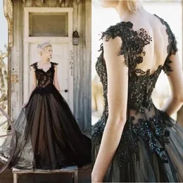 Vintage 2016 Ny ankomst Svart Tulle Lace Applique A-Line Bröllopsklänningar Billiga Gotiska Beaded Backless Long Bridal Gowns Custom EN10133