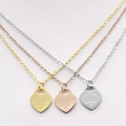 2020 Hot Sale Design for Woman Stainless Steel Accessories Zircon Heart Love Necklace for Women Jewelry Gift No Box