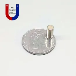 200 sztuk 5 * 10 5x10 mm Magnesy N35 Trwały luzem Mała okrągła NDFEB Dysk Neodymowy Dia. 5mm super potężny silny magnes ziemny