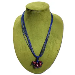 2018 Retro Europe och USA: s populära smycken Wax Line Deep Red Pearl Necklace Ms Pitty Necklace Tassel Pendant