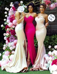 Seksi Straplez V-Yaka Gelinlik Modelleri Moda Plise Yan Bölünmüş Mermaid Wedding Guest Parti Elbise 2018 Custom Made Saten Örgün Elbise