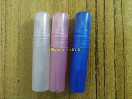 50pcs /ロット送料無料卸売高品質3ml 5mlミニプラスチックスプレーボトル空の香水瓶3色