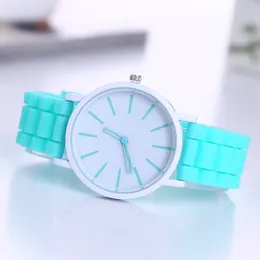 Student Candy Colorful Wristwatch hollow out design rubber men women Geneva Watch Mutil color Fashion Cute Silicone Quartz Watches