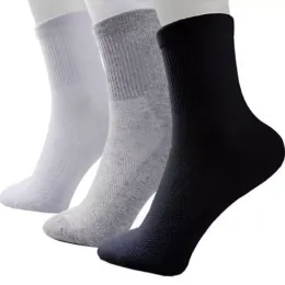 Vendita calda Moda Estate Uomo Pallacanestro Calze sportive in cotone Nero Bianco Grigio Calzino da corsa traspirante solido di alta qualità 10 paia / lotto