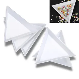 30 Pcs White Plastic Triangle Round Sorting Trays for Nail Art Rhinestones Beads Crystal Tools
