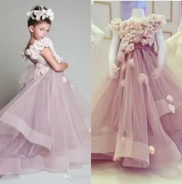 Billiga Vintage Krikor Jabotian Flower Girl Dresses for Weddings Tiered Kid First Communion Dress 3D Floral Appliques Little Pagant Gowns