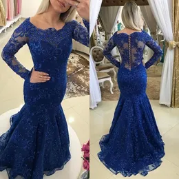 2018 Arabski Royal Blue Prom Dresses Scoop Neck Długie Rękawy Zroszony Pełna Koronka Syrenka Sweep Pociąg Plus Rozmiar Formalna Wieczorna Party Suknia