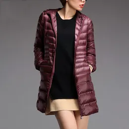 2016熱い販売の新しい冬のジャケットの女性のコートスリムダウンパーカーの女性アヒルダウンコート無料送料無料