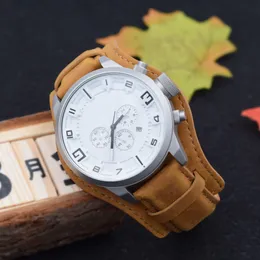 Wholesale reloj de lujo Men's Chronograph quartz multifunction Sports Watches Six pin calendar belt buckle Leisure Watches Free Delivery