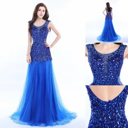 Royal Blue Crystals Zroszony Prom Dresses 2017 New Fashion Tulle Sweep Pociąg Suknie Wieczorowe Zipper Back Formal Party Dress Tanie