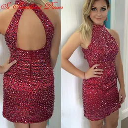 Bordo Kısa Mini Açık Geri Kokteyl Elbise Yüksek Kalite Kılıf Boncuklu Backless Parti Elbise Artı Boyutu Vestidos de Coctel