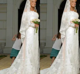 2017 Nowy Długi Veil One Layer Lace Aplikacje Welony Ślubne Białe i Ivory Weils Bridal Veils na Wed Akcesoria Ślubne