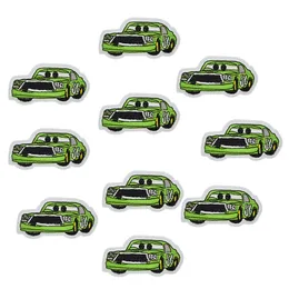 10 st Green Cars Patches Badges för Kläder Broderad Patch Applique Strykjärn På Plåster Sy Tillbehör för DIY Kläder