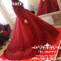 Red Ball Gown Islamic Muslim Overskirt Evening Dresses High Neck Long Sleeves Vintage Lace Plus Size Abayas Kaftan Formal Prom Gowns