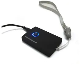 Odbiornik Bluetooth czarny z 3,5 mm audio jack czarny kolor biały