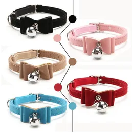 Bezpieczeństwo Elastyczny Bowtie z Bell Małe Dog Kot Kołnierz Bezpieczne Miękkie Aksamitne 6 Kolory Produkty Pet Collar Dog Collar Dostawca GA506