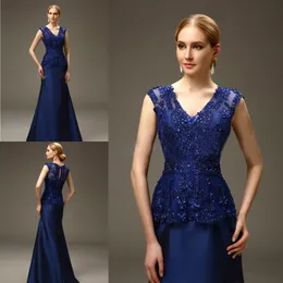 Royal Blue Elegant Mermaid Mother of the Bride Dresses V Neck Pärlor Spetsar Appliced ​​Formella aftonklänningar Golvlängd Mödrar klänning s