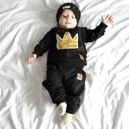 Höst Baby Kläder Set Spädbarn Långärmad Bomull T-shirt Byxor Karn Kostymer Set Crown Kostymer