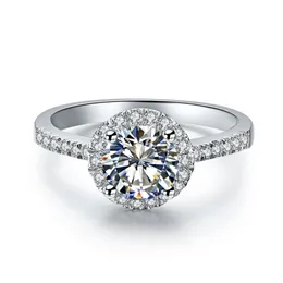 D / F Color Top White Round Brilliant Cut Moissanite Diamond Ring 9k, 14k, 18k Vitguld Runddesign Queen Ring med certifikat