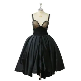 2018 Billiga Vintage Black Homecoming Dress Sexig Hög Låg Stropplös Kvinnor Real Image Mellanöstern Vestido de Noiva Lady's Retro Party Gowns