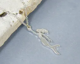 10pcs Myth Legend Mermaid Charm Pendant Necklace Ocean Beach Shell Fish Animal Nautical Sailor Lucky Amulet Necklace Jewelry