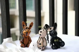 Rabbit Lion Cubs Keychain Fashion Bag Parts Accessories Designer Handväska axelkedja Pendant Creative Animal Dog ryggsäck Keychain