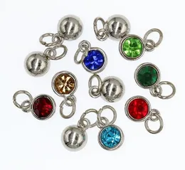 60st / lotfärger som blings birthstone med öppen hoppa ringfödelsedagsten hängande hängande charms passform för diy nyckelringar nyckelring mode smycken