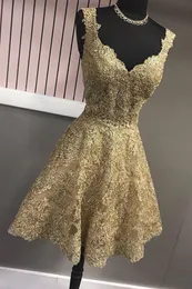 Gold V Neck HomeComing Frad Short Prom Dresses Cheap v الرقبة مع أحزمة الدانتيل بنس خط الأميرة الجديدة 2022 حفلة التخرج DR268D