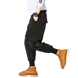 2018 Mężczyźni Casual Spodnie Cargo Męskie Spodnie dresowe Hip Hop Spodnie dla Mężczyzn Baggy Black Harem Spodnie męskie Joggers Pantalones Hombre 5XL Q171140